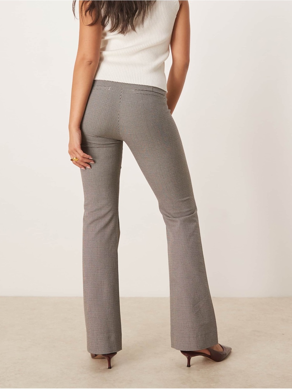 Abercrombie & Fitch high rise bootcut pants in beige houndstooth size 28/6 Long - Picture 3 of 10